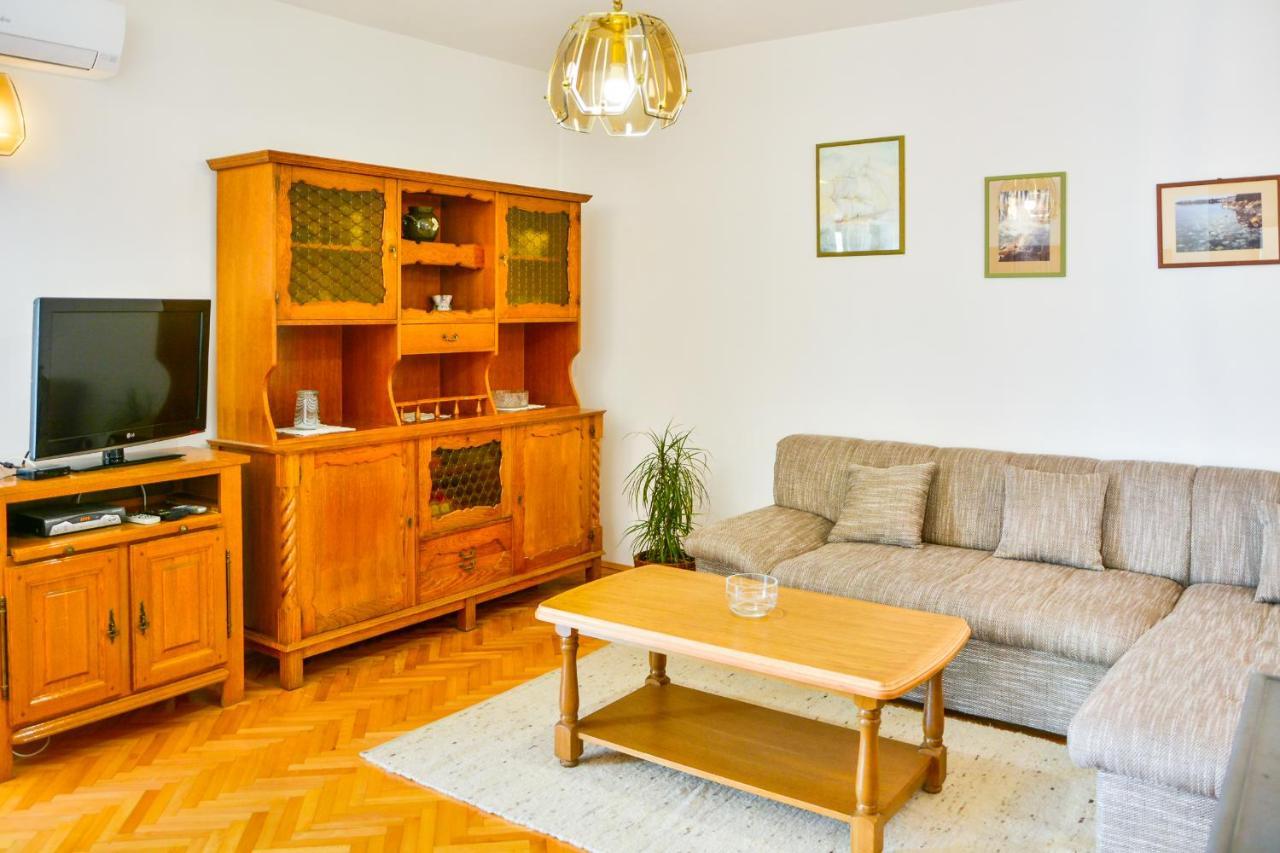 Apartman Gabrijela Senj  Exterior foto
