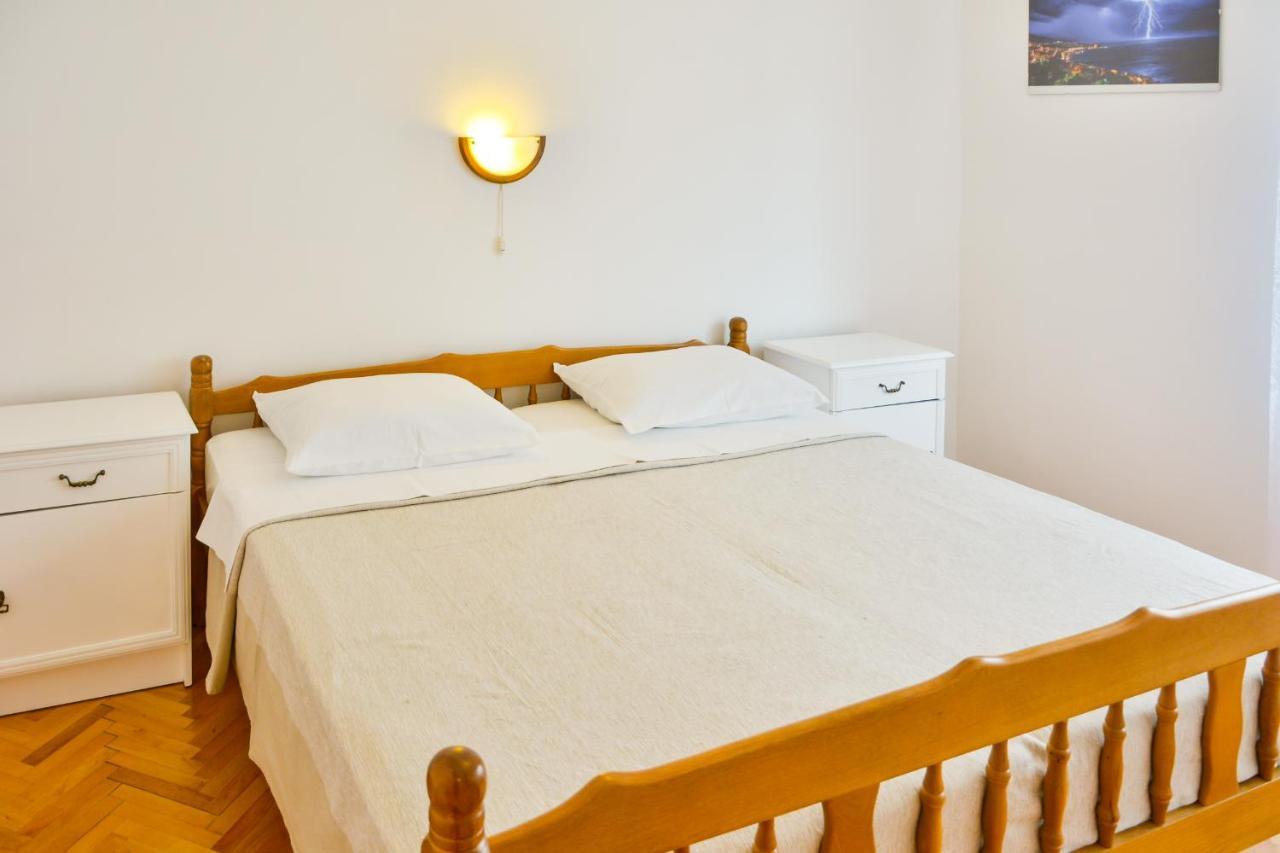 Apartman Gabrijela Senj  Exterior foto